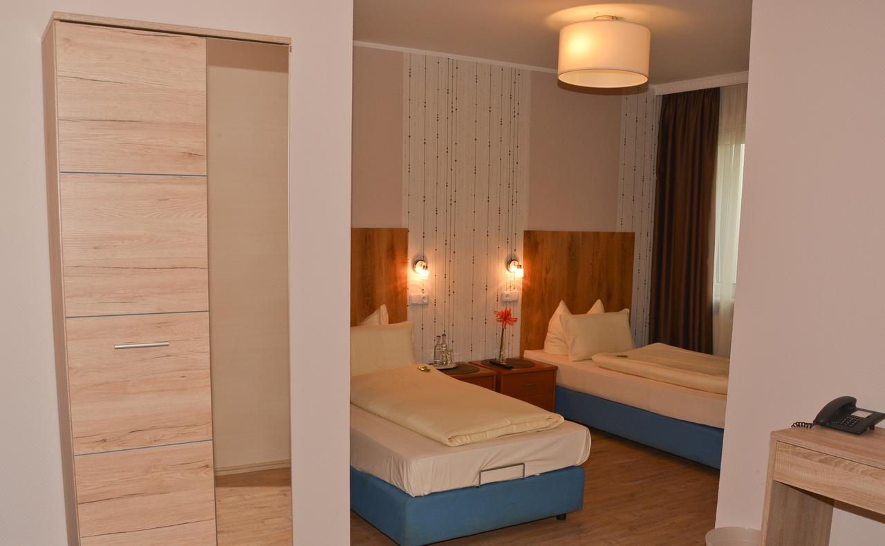 Hotel Am Vogelsang Gevelsberg Buitenkant foto
